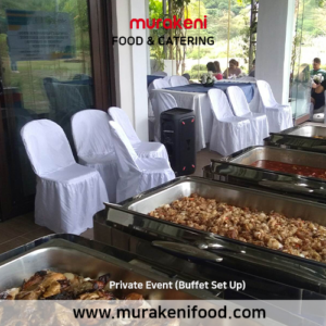 Delicious food by Murakeni. Served in aluminum trays to make sure your guests enjoy their food